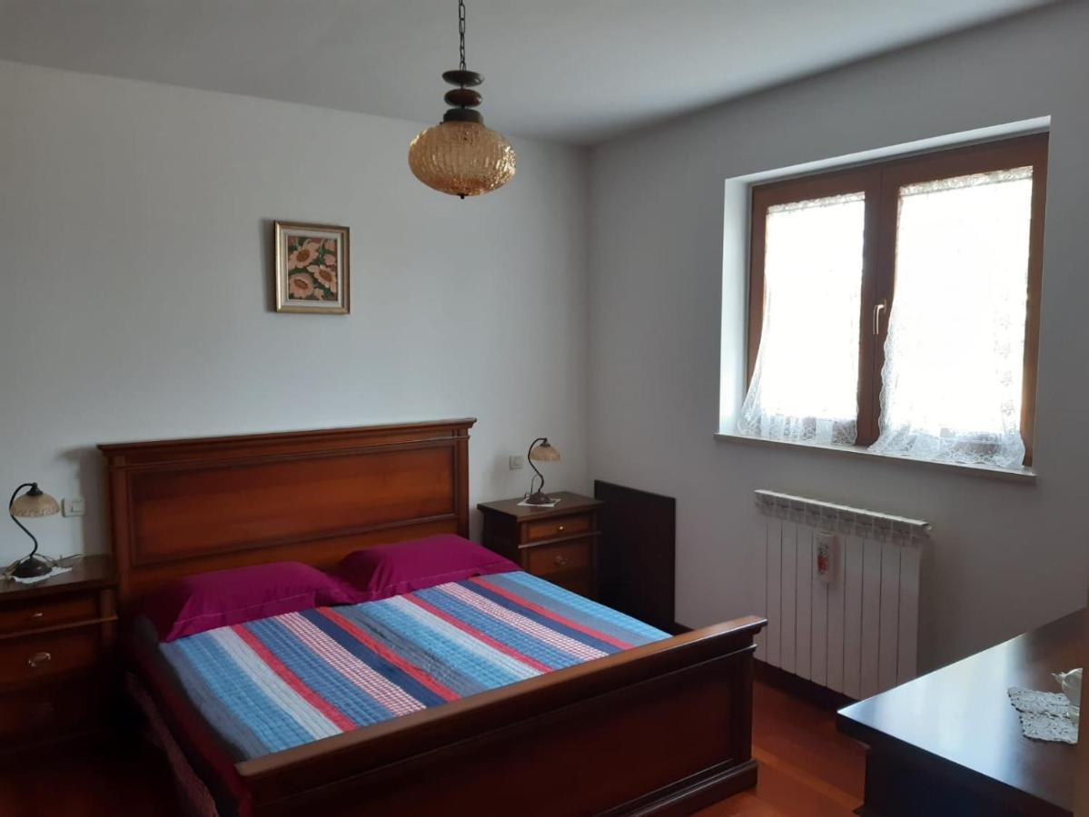 Apartman Lena ウマグ エクステリア 写真